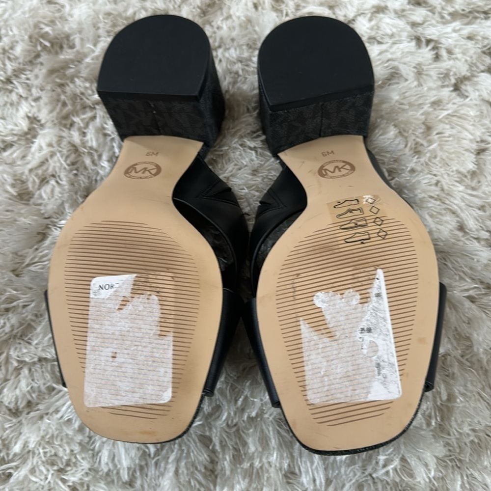 Michael Kors Black Women's Slide Sandals new ✨size 6 - Picture 8 of 8